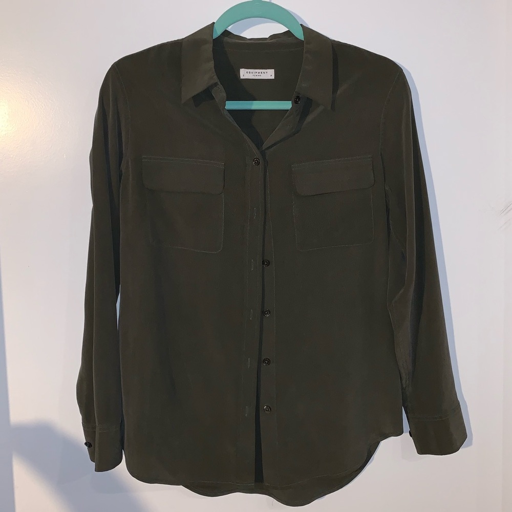 Equipment slim signature silk shirt
